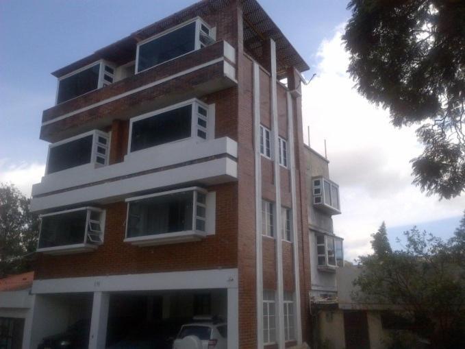 Apartamentos Comodos Cerca Del Aeropuerto Guatemala City Exteriör bild